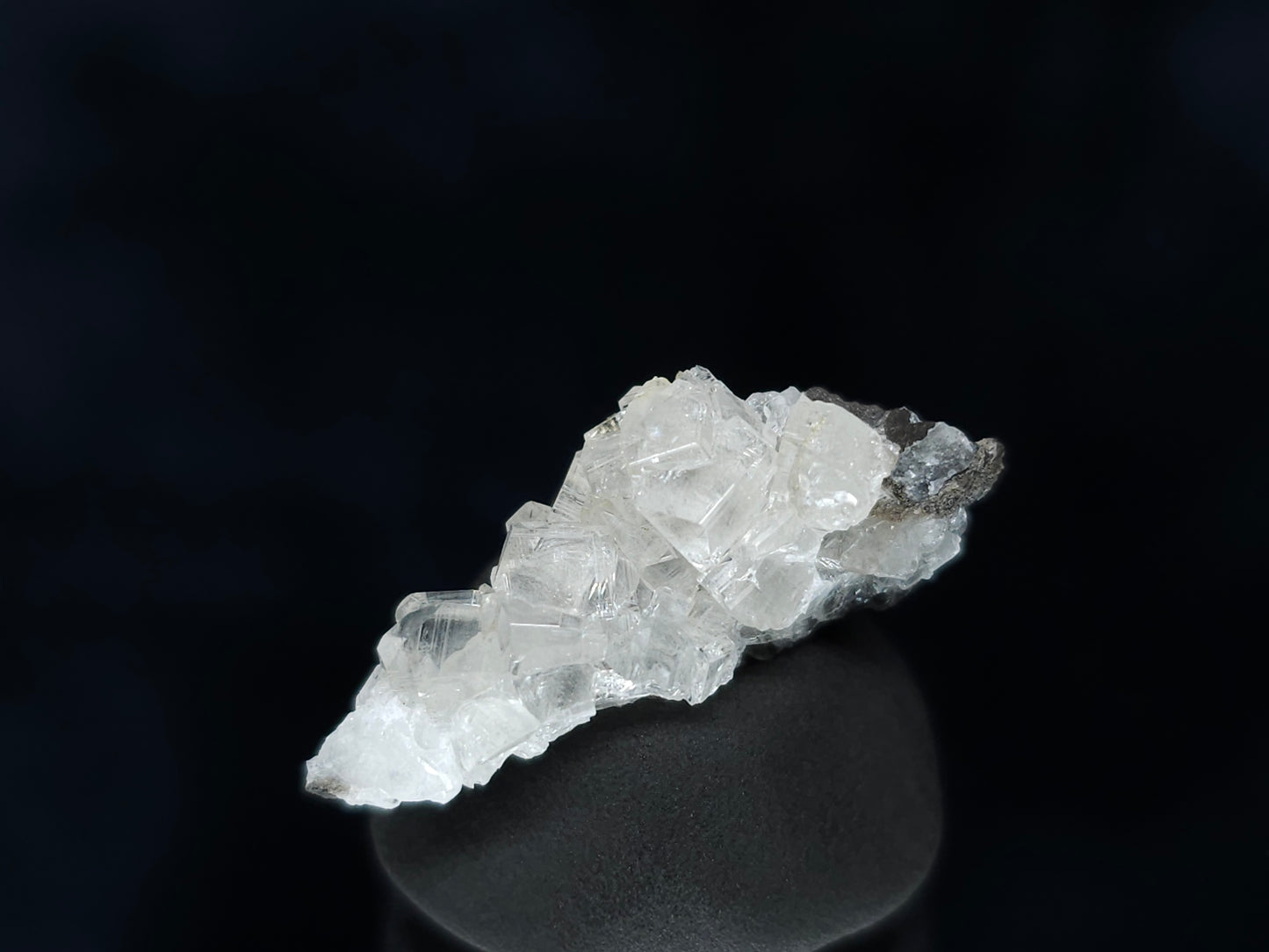 #35924 Super clear Nailhead Spar Calcite cluster, Chalcopyrite ore and multiple small fossils in the matrix