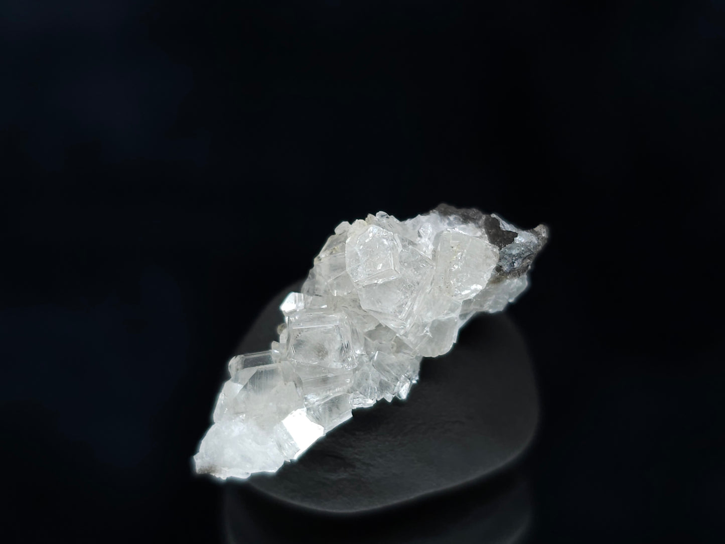 #35924 Super clear Nailhead Spar Calcite cluster, Chalcopyrite ore and multiple small fossils in the matrix