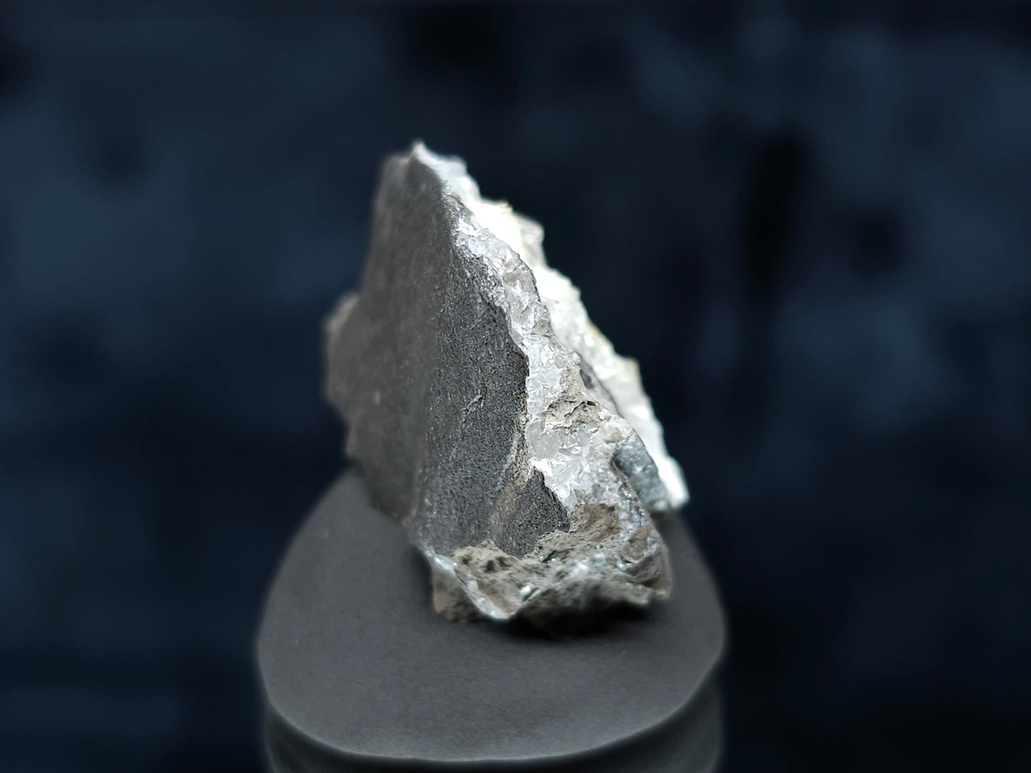 #35930 Super clear Nailhead Spar Calcite geode, Chalcopyrite ore and multiple small fossils in the matrix