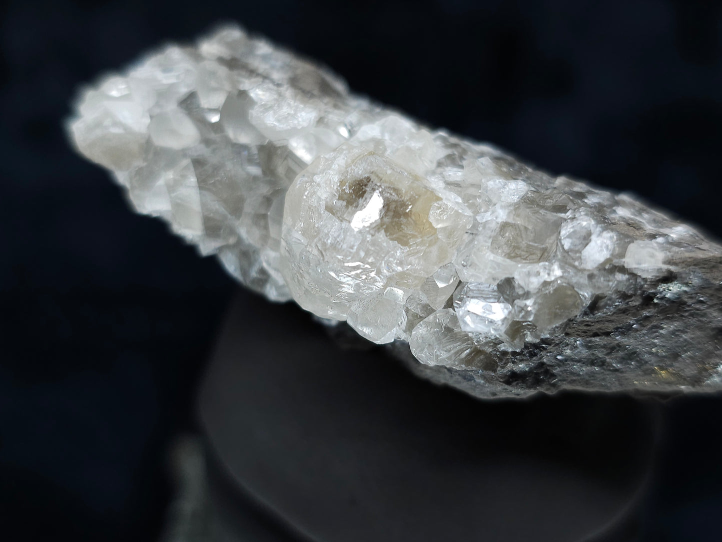 #35942 Super clear Nailhead Spar Calcite cluster, Chalcopyrite ore and multiple small fossils in the matrix