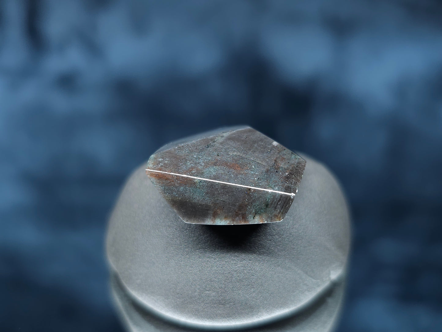 #44080 Labradorite