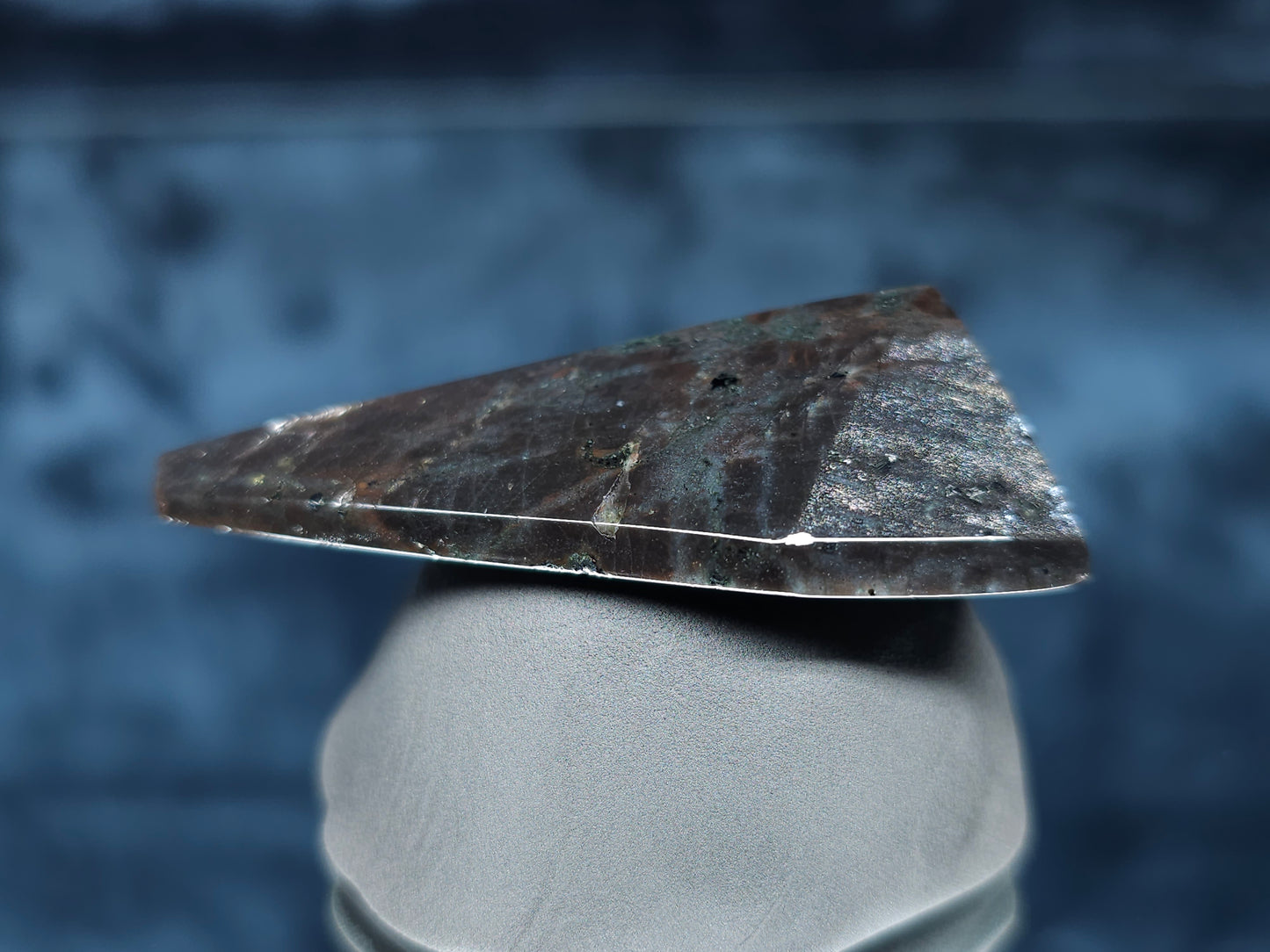 #44025 Labradorite