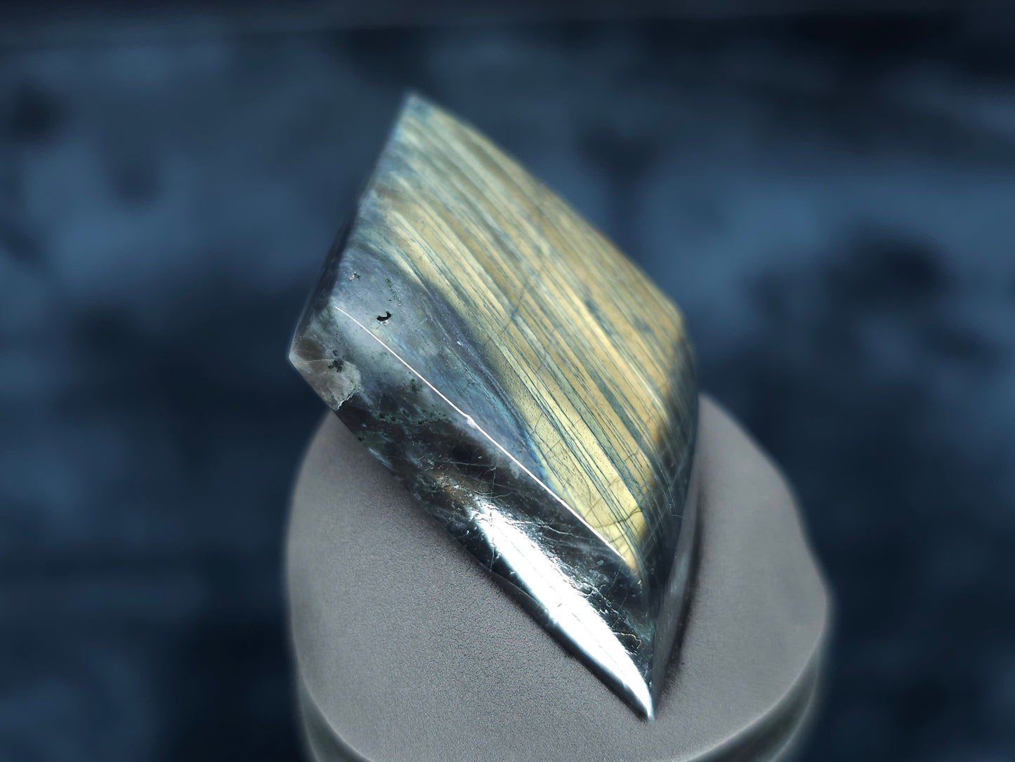 #44026 Labradorite
