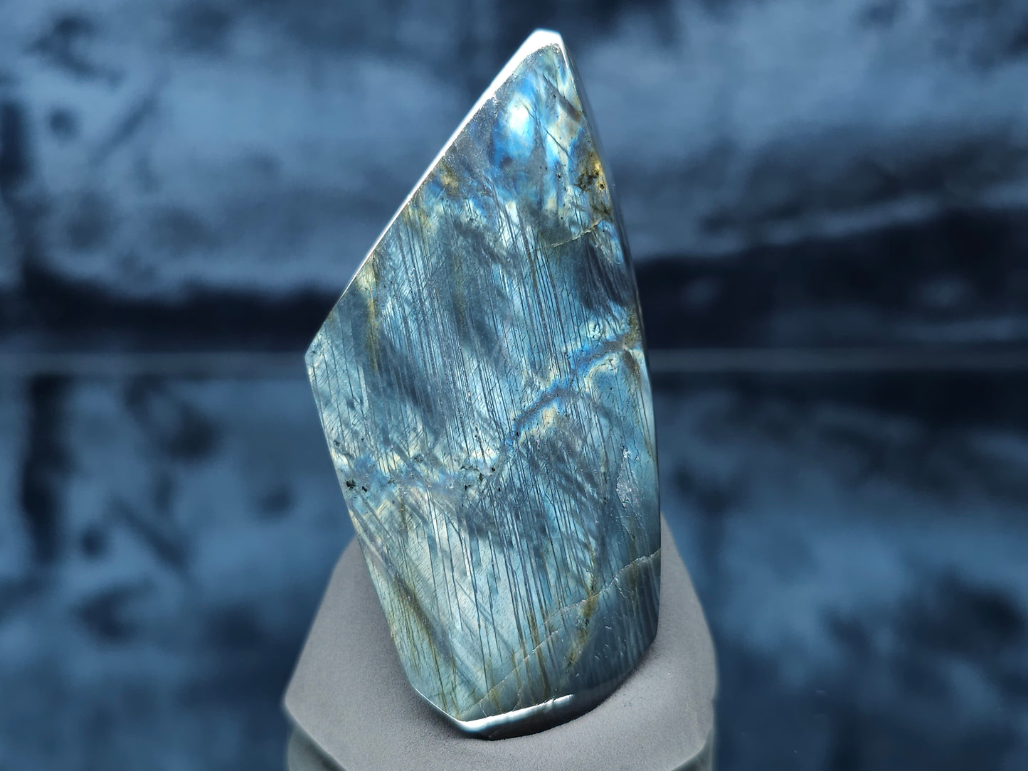 #44050 Labradorite