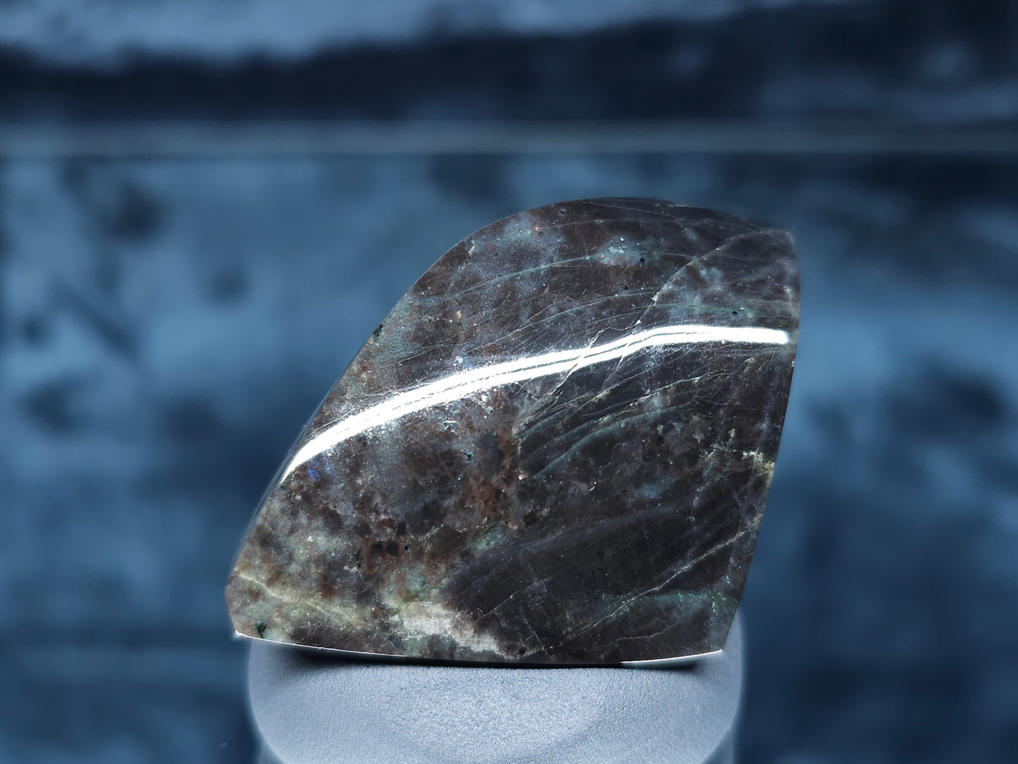 #44055 Labradorite