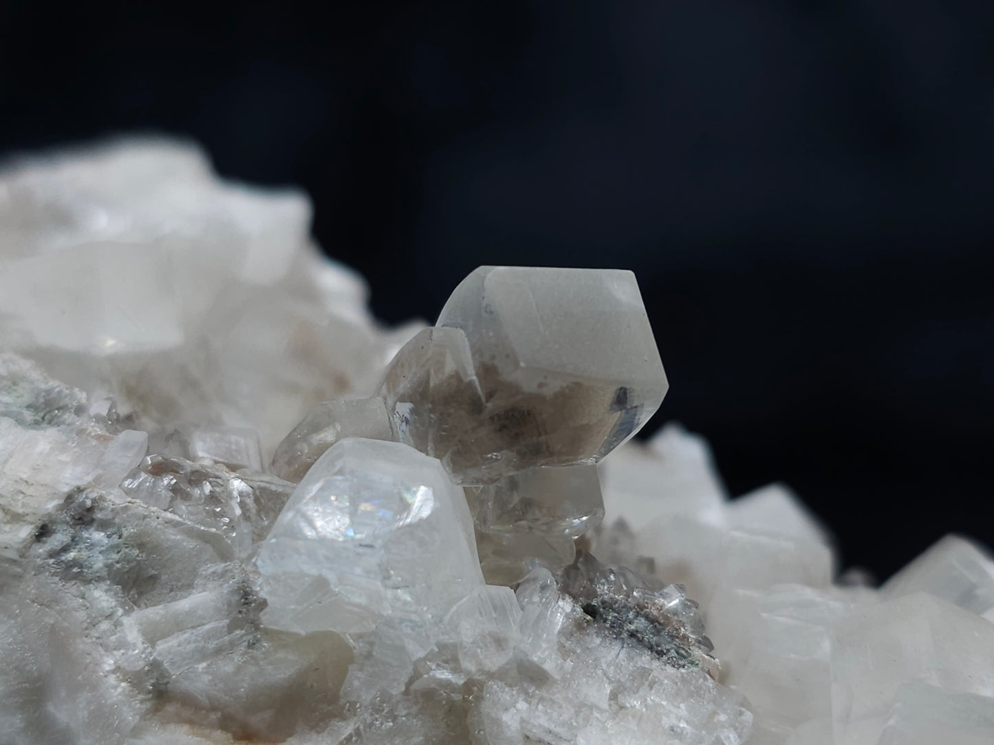 #11075 Dolomite on Combined form Calcite in clear Dogtooth Calcite