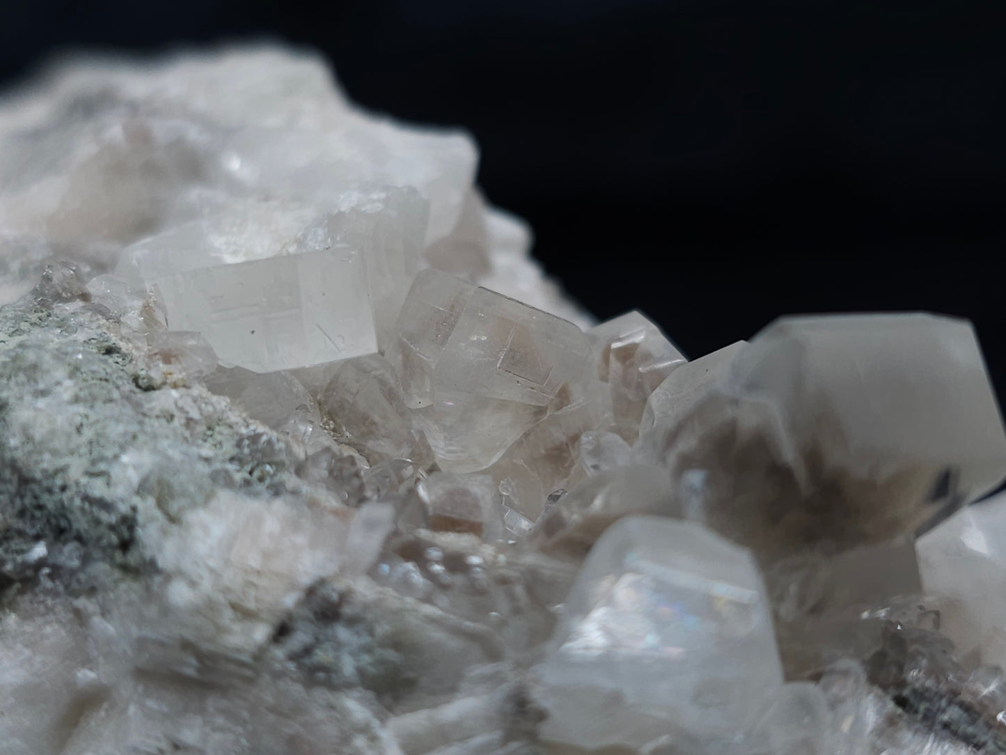 #11075 Dolomite on Combined form Calcite in clear Dogtooth Calcite