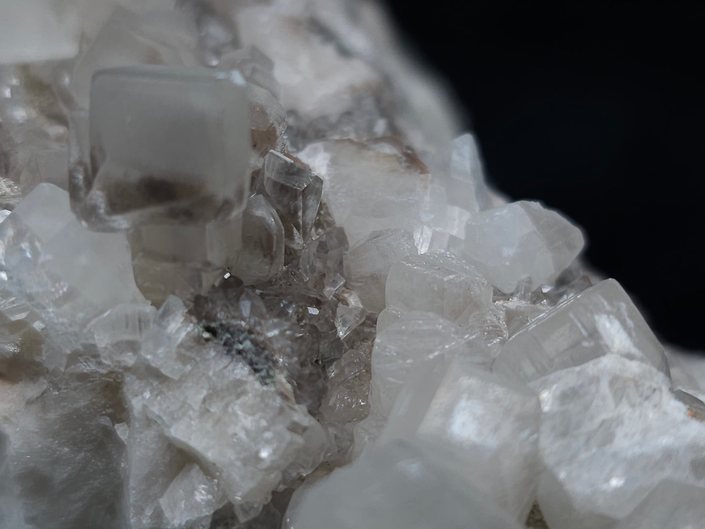 #11075 Dolomite on Combined form Calcite in clear Dogtooth Calcite