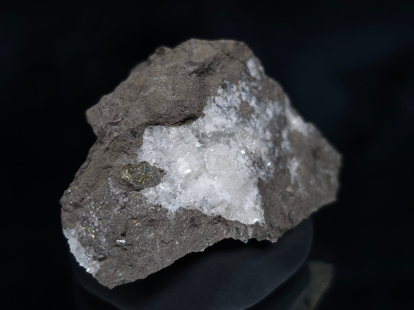 #36616 Super clear Nailhead Spar Calcite and Chalcopyrite ore and multiple small fossils in the matrix