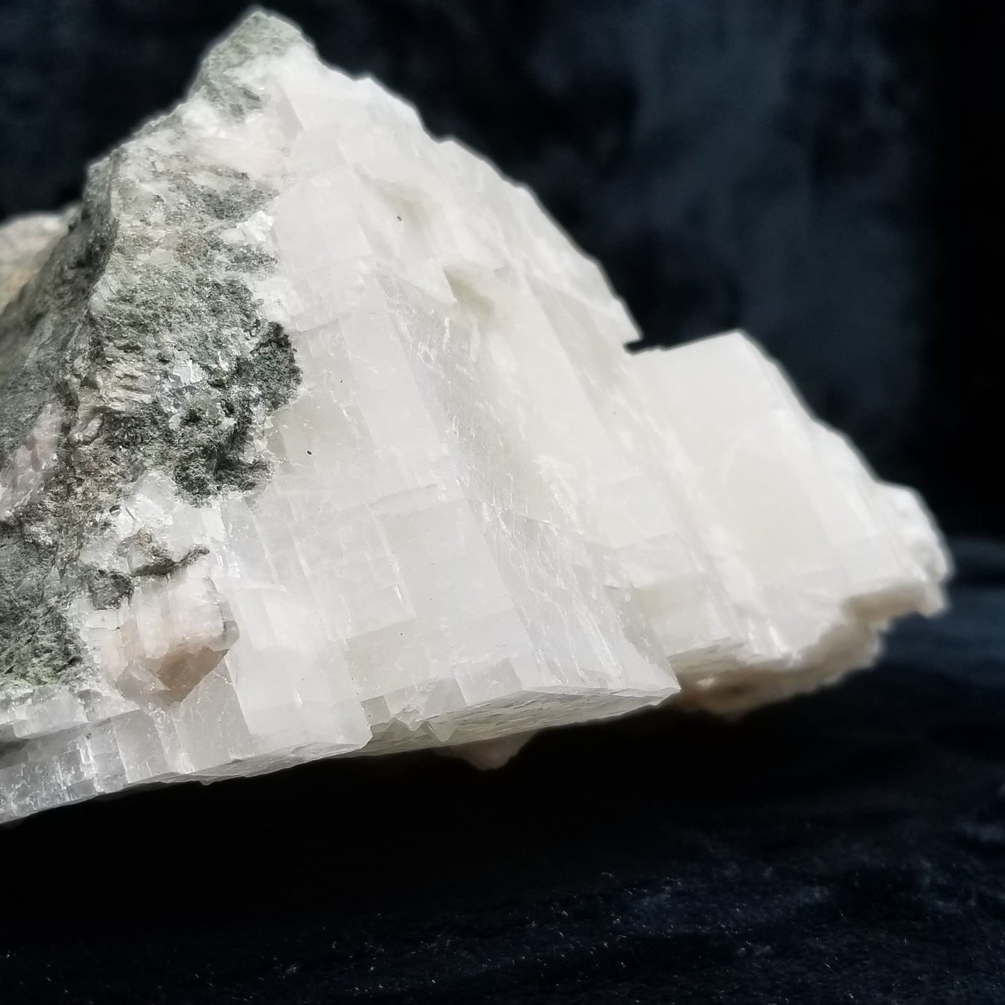 #11036 Chalcopyrite and Spirit Quartz on white Calcite whit Combined form Calcite on Sedimentary matrix.