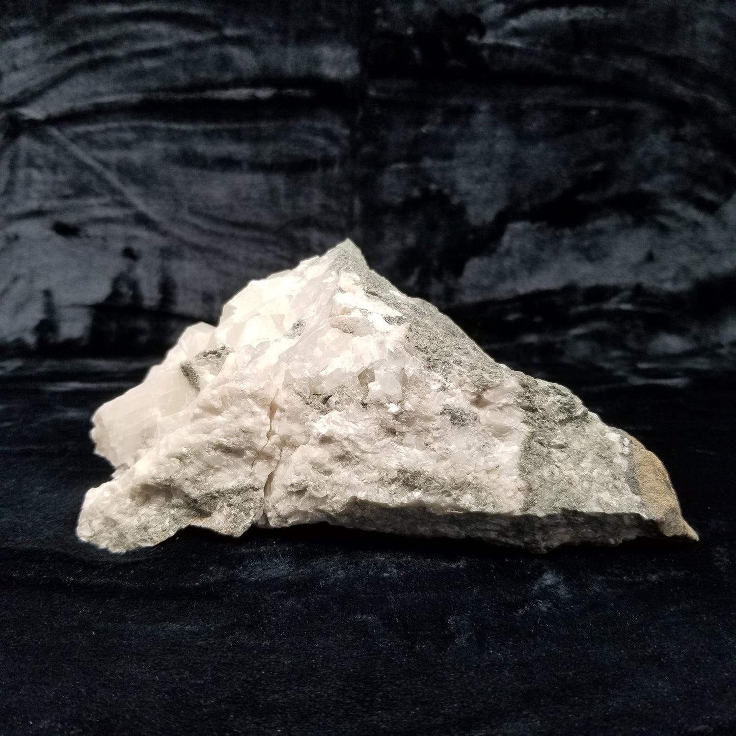 #11036 Chalcopyrite and Spirit Quartz on white Calcite whit Combined form Calcite on Sedimentary matrix.