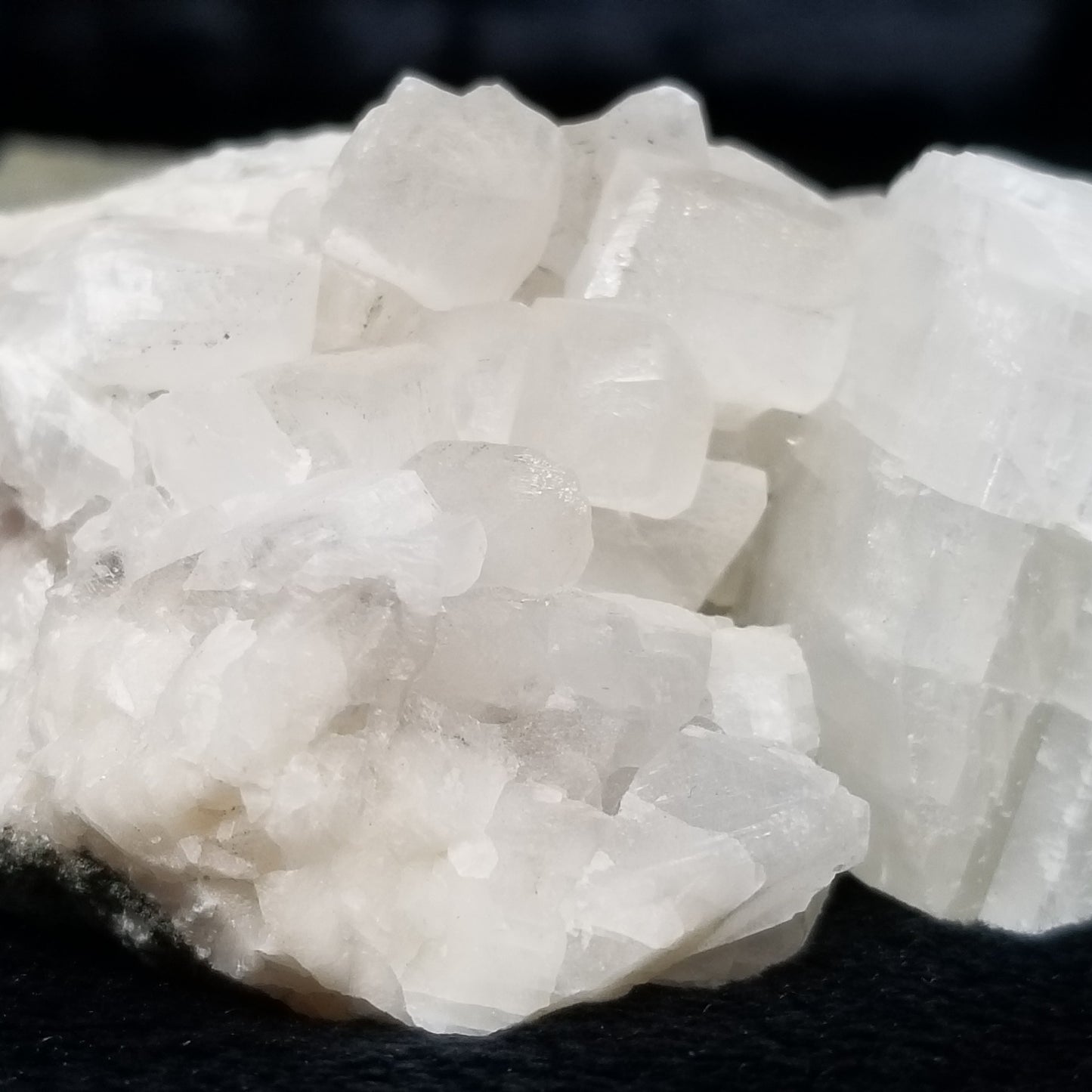 #11044-B White and clear Combined form Calcite with white Calcite block