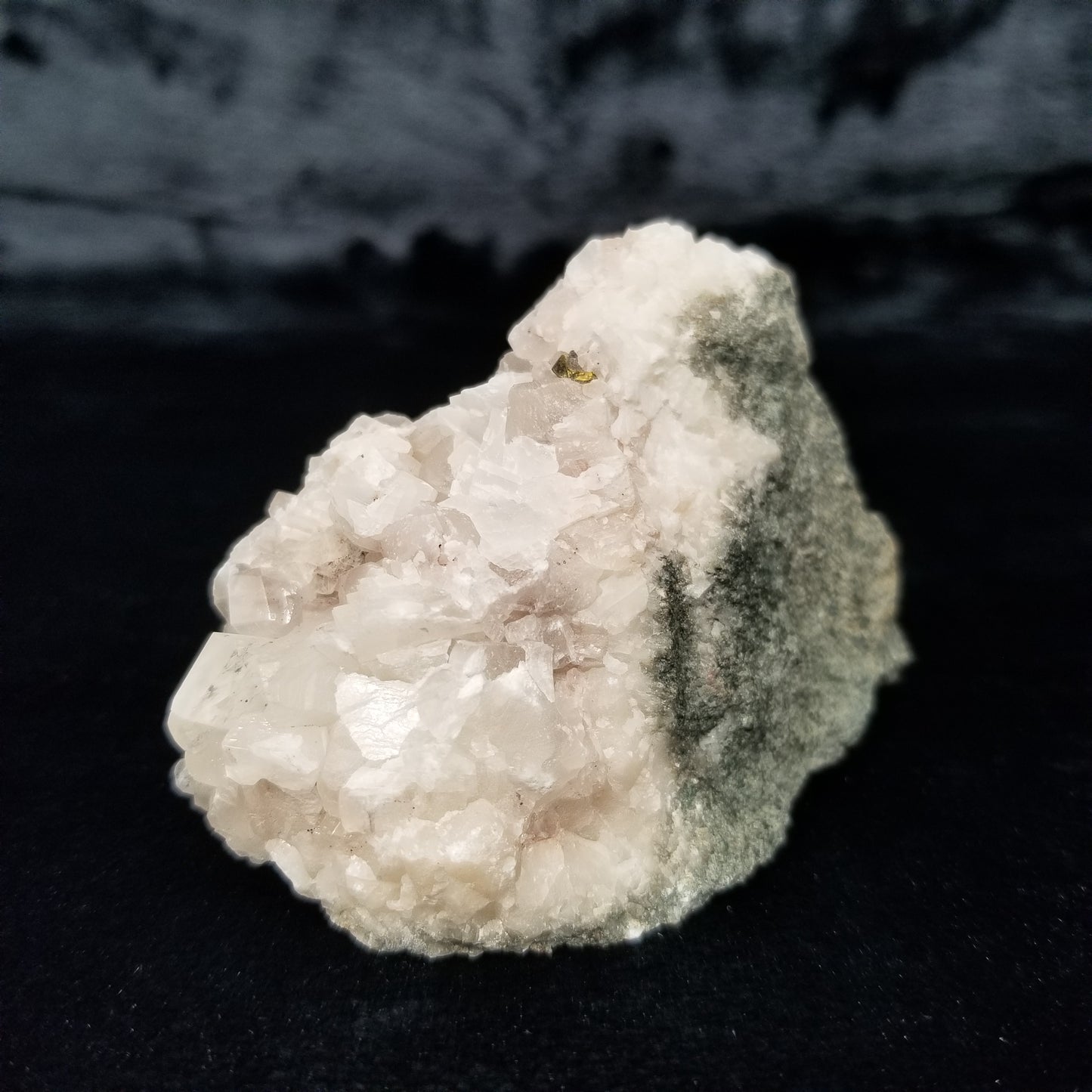 #11242 Chalcopyrite on clear Combined form Calcite on matrix