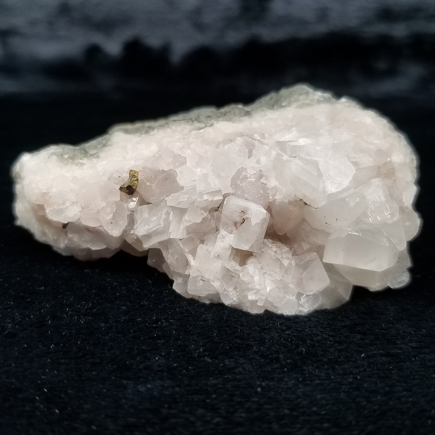 #11242 Chalcopyrite on clear Combined form Calcite on matrix