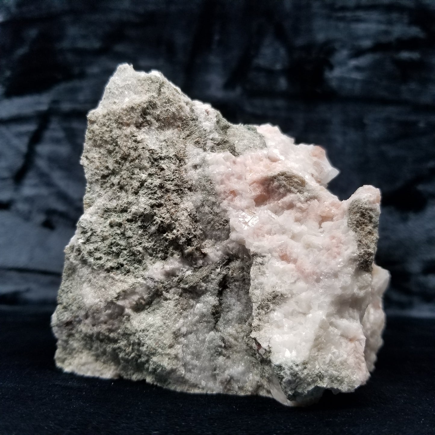 #11250 Clear Combined form Calcite with Hematite inclusions on matrix