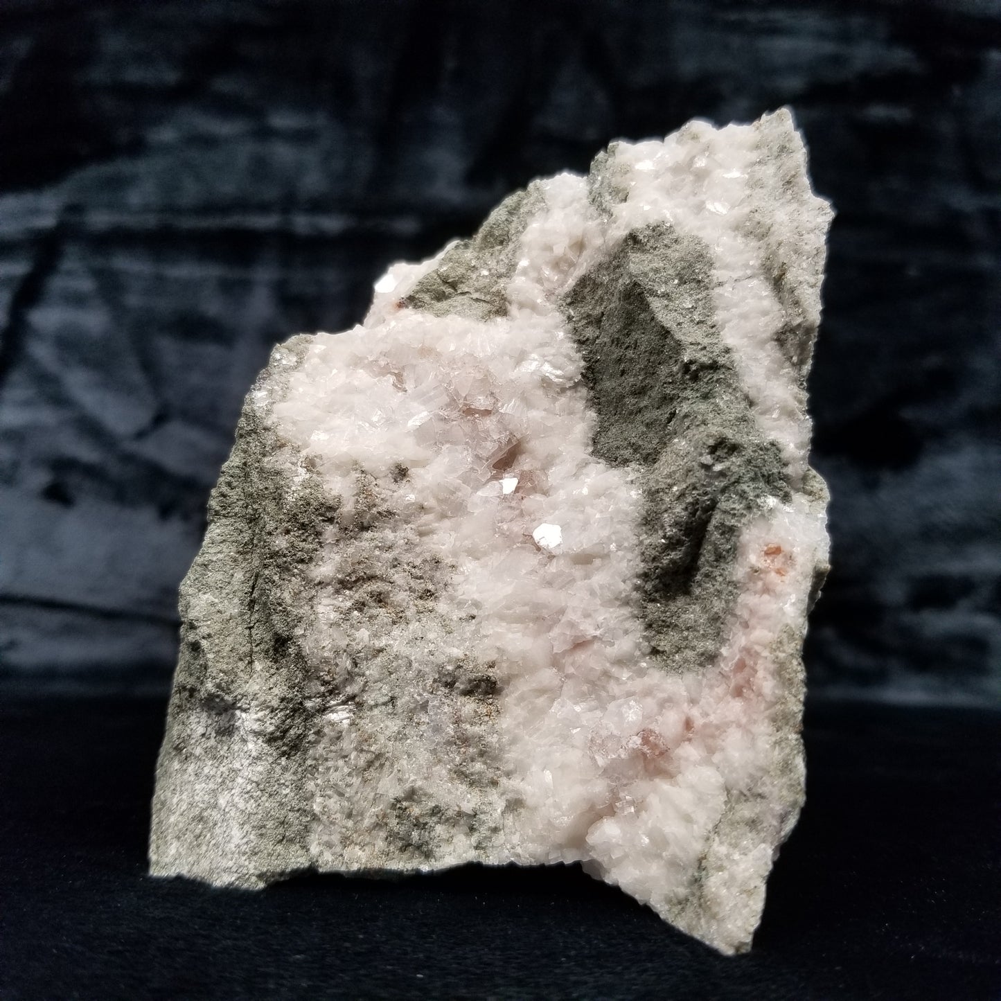 #11250 Clear Combined form Calcite with Hematite inclusions on matrix
