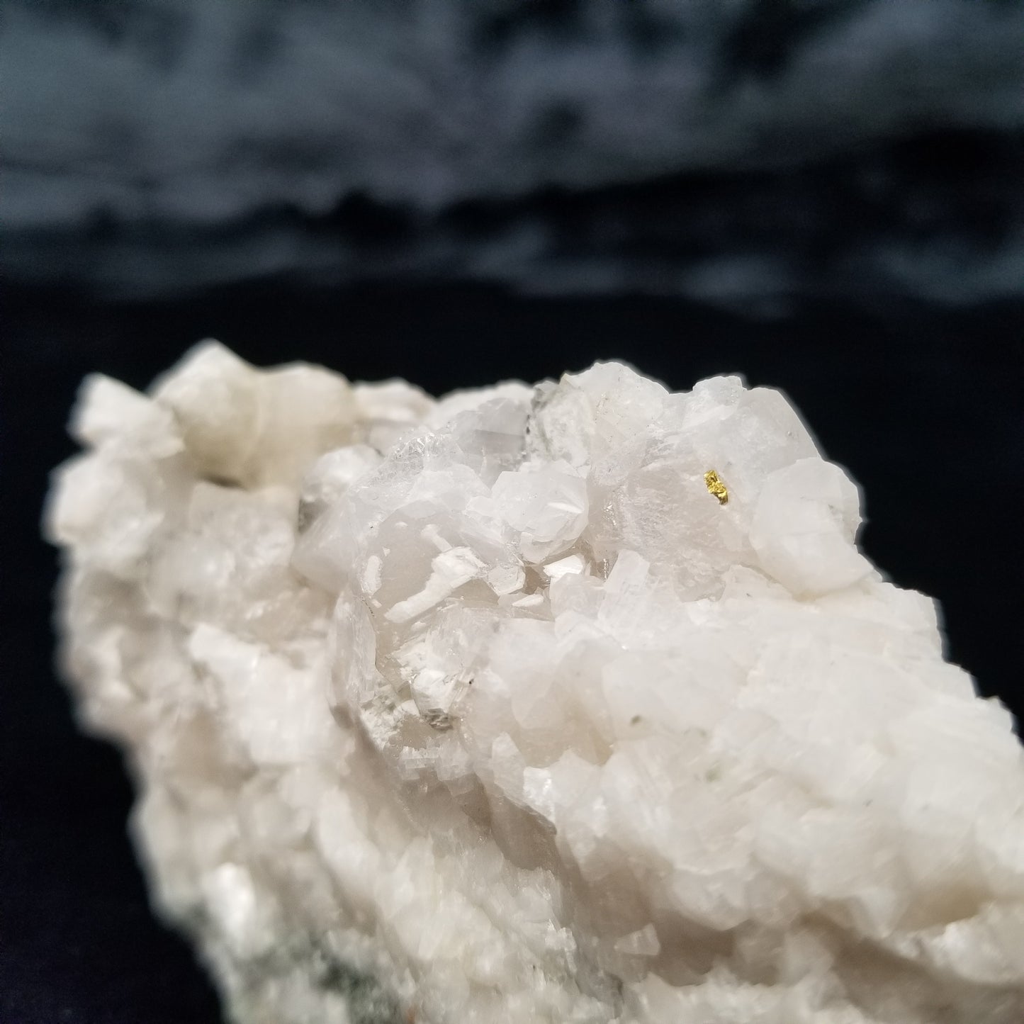 #11257 Chalcopyrite on clear Combined form Calcite with Chalcopyrite inclusions