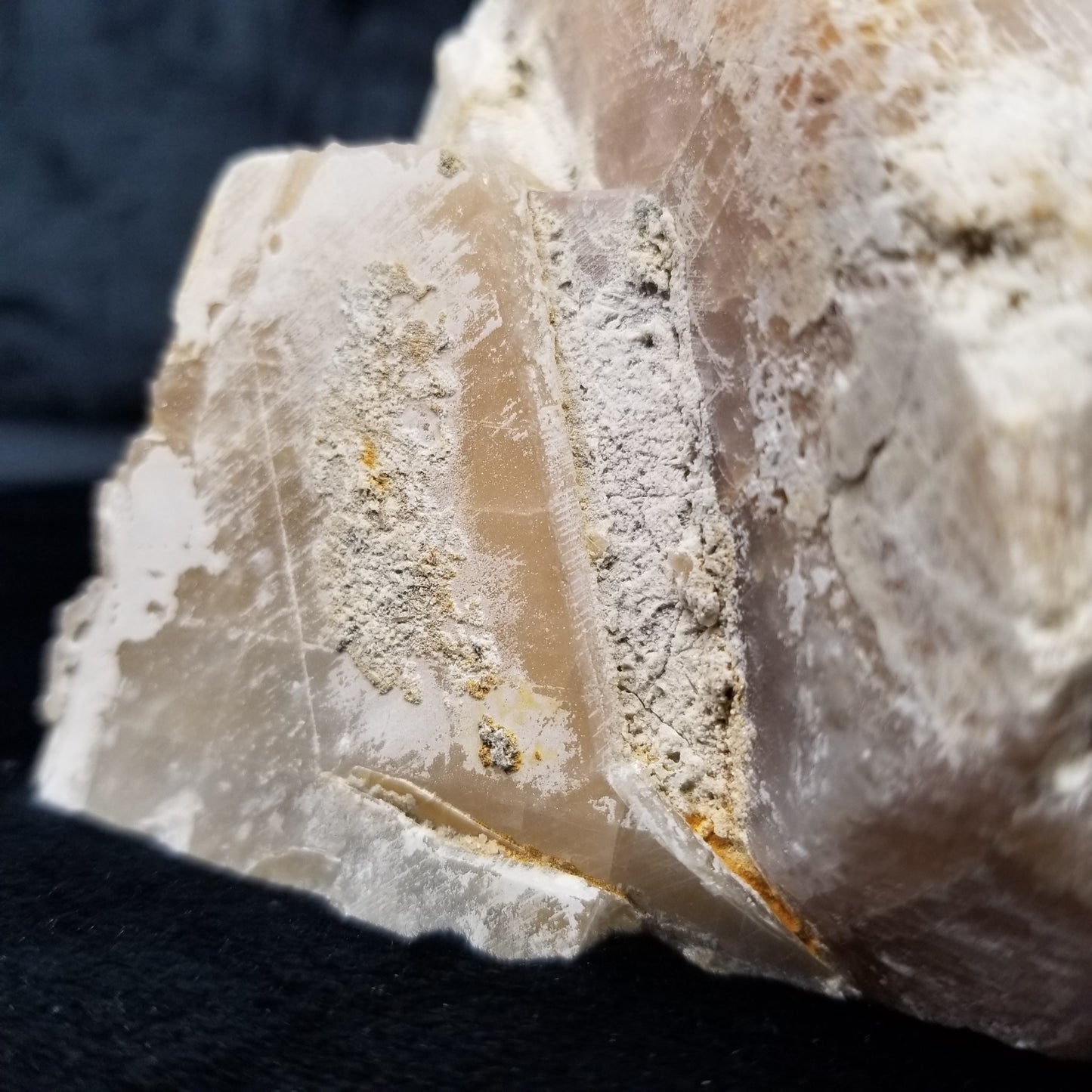 #11279 Calcite pseudomorph after honey Calcite Block