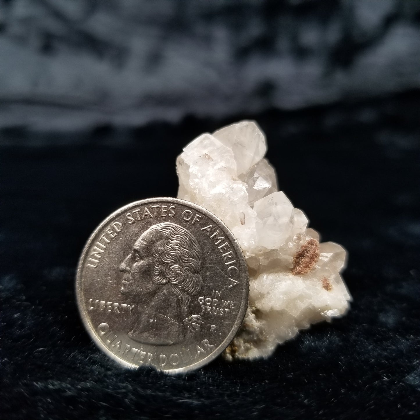 #11283 Chalcopyrite on clear Combined form Calcite formation on matrix