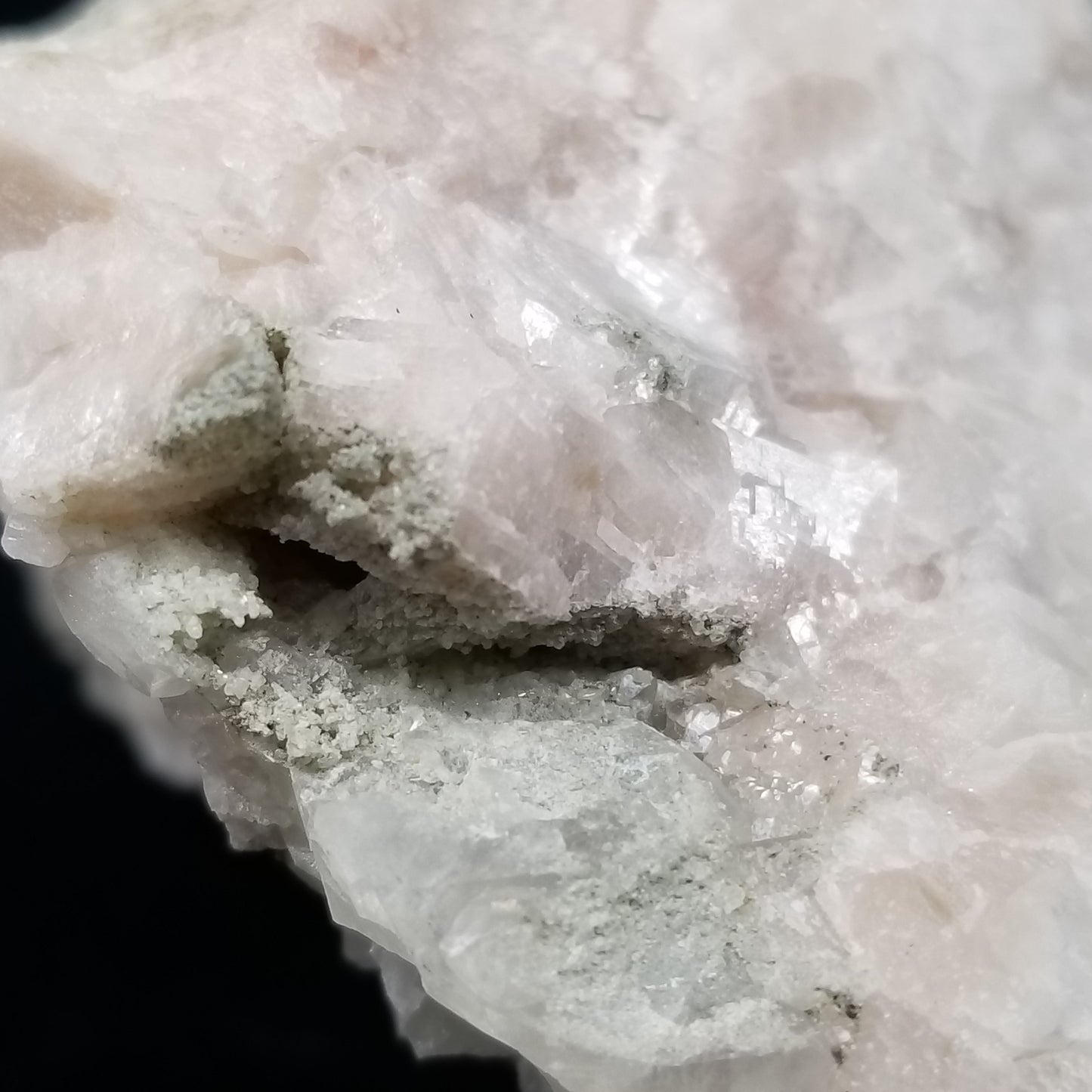#11295 Chalcopyrite on white and clear Combined form Calcite formation on matrix
