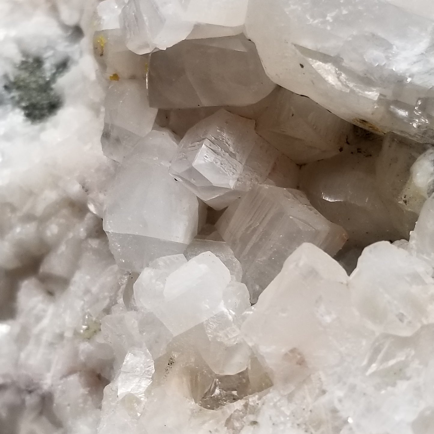 #11284 Chalcopyrite on clear Combined form Calcite on matrix