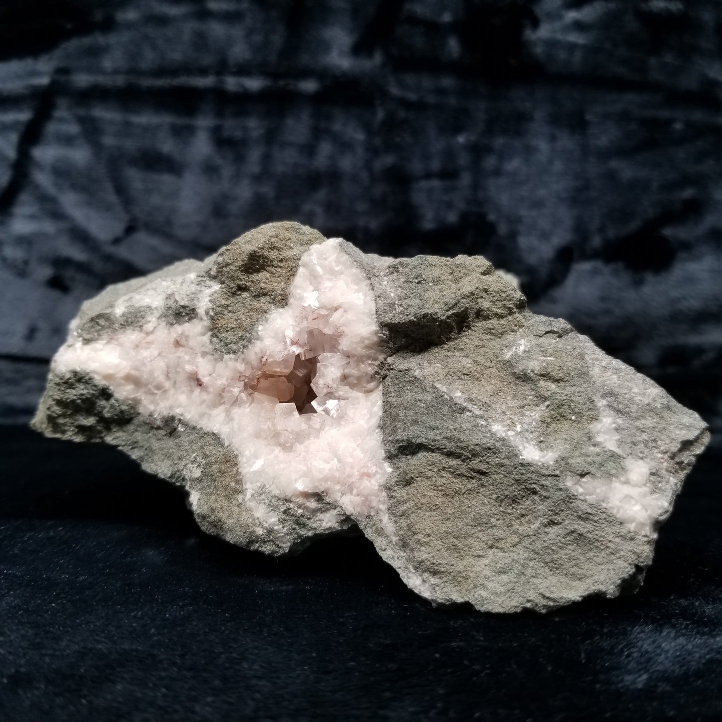 #11286 Chalcopyrite on clear Combined form Calcite with Hematite inclusions