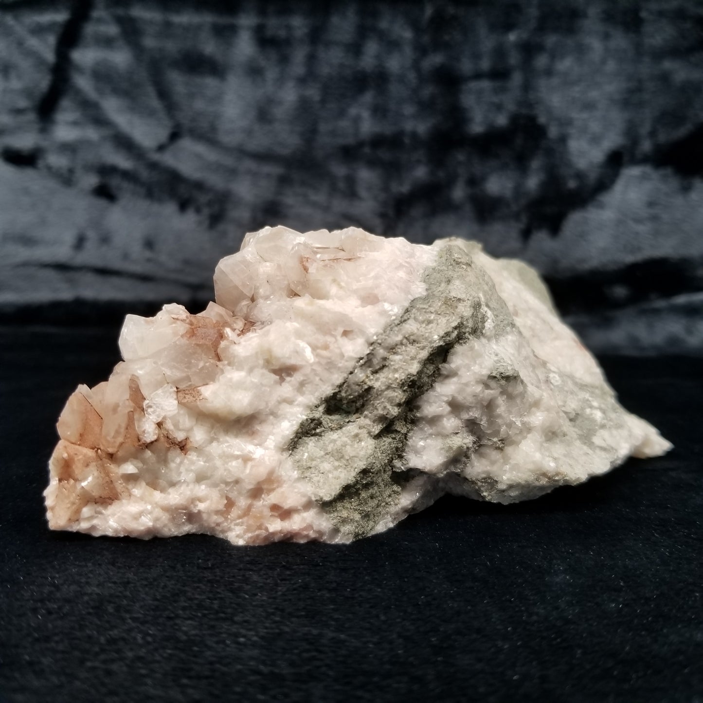 #11293 Clear Combined form Calcite formation with Hematite inclusions on matrix
