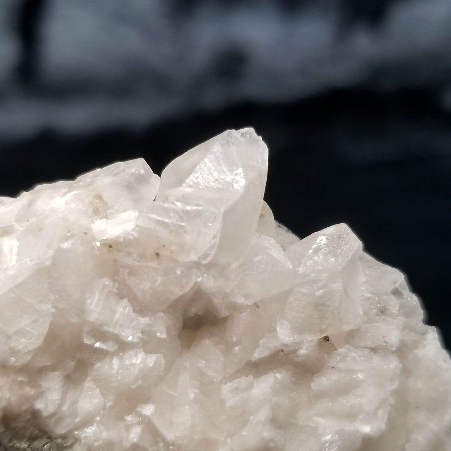 #11307 Chalcopyrite on clear Combined form Calcite on matrix