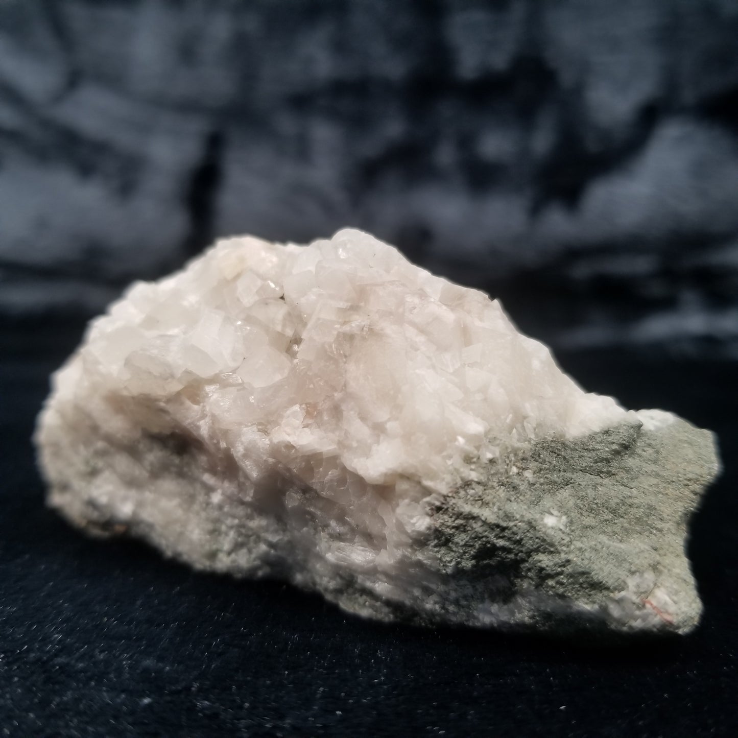 #11319 Chalcopyrite on clear Combined form Calcite on matrix