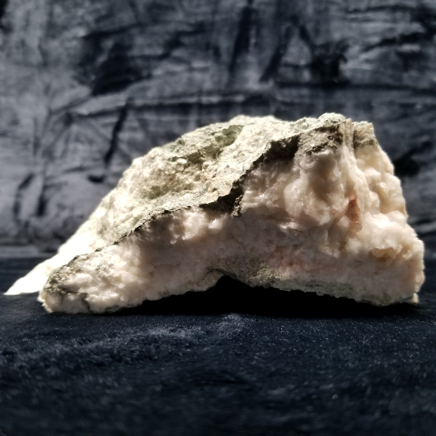 #11325 Clear Combined form Calcite formation on matrix
