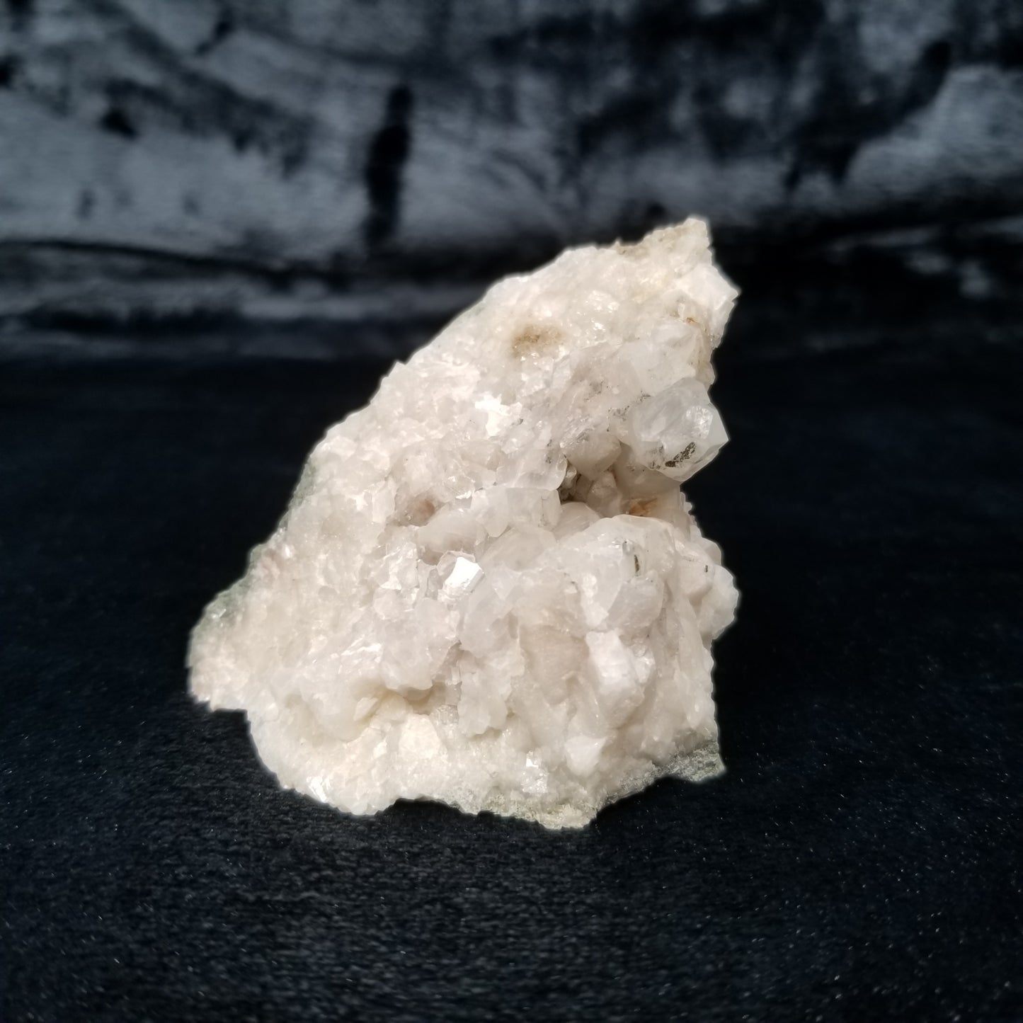 #11328 Chalcopyrite on white Combined form Calcite formation on matrix