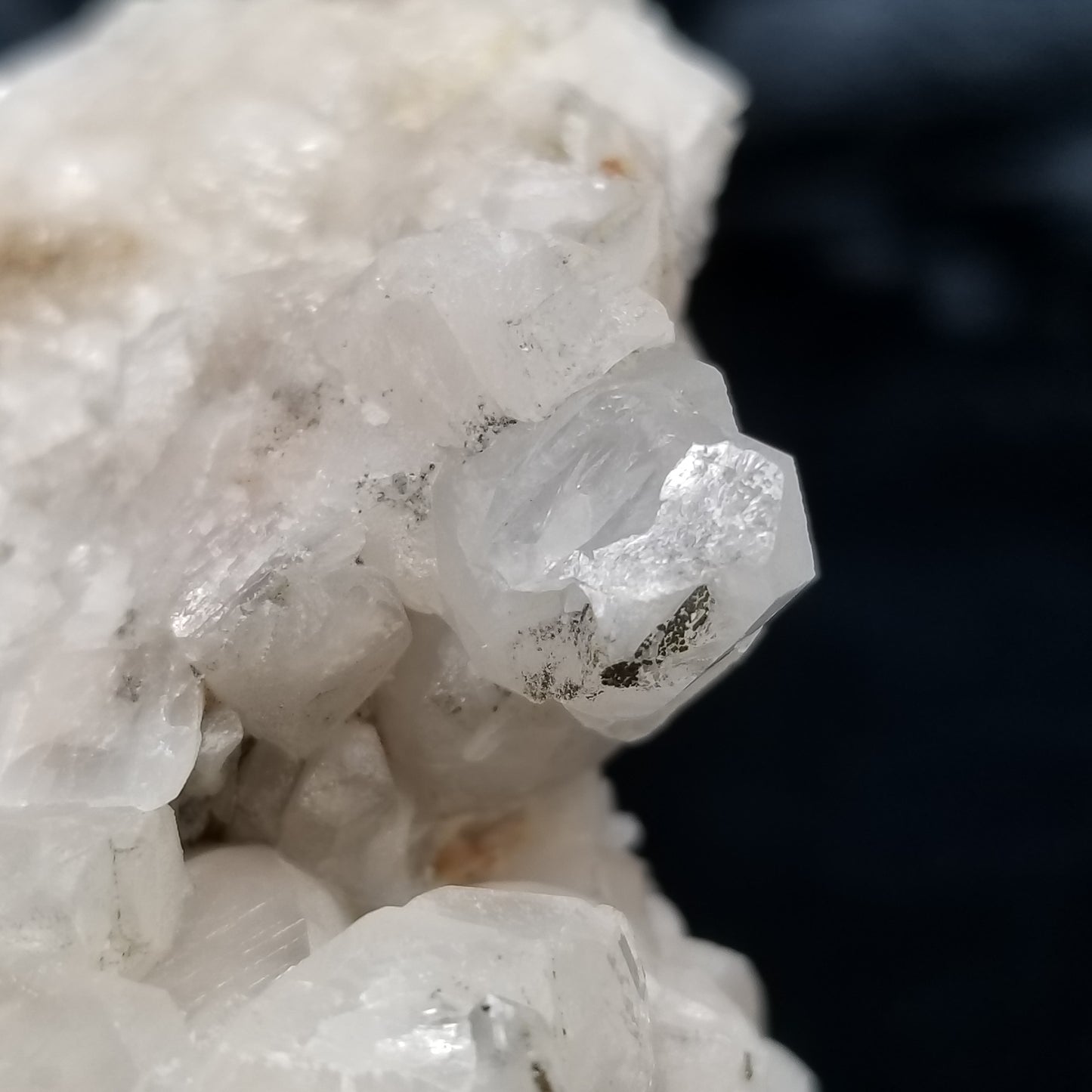#11328 Chalcopyrite on white Combined form Calcite formation on matrix