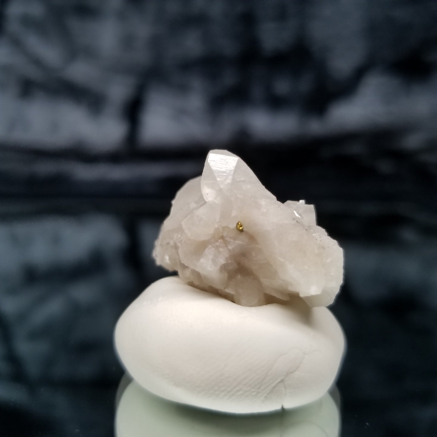 #11334 Chalcopyrite on clear Combined form Calcite on matrix