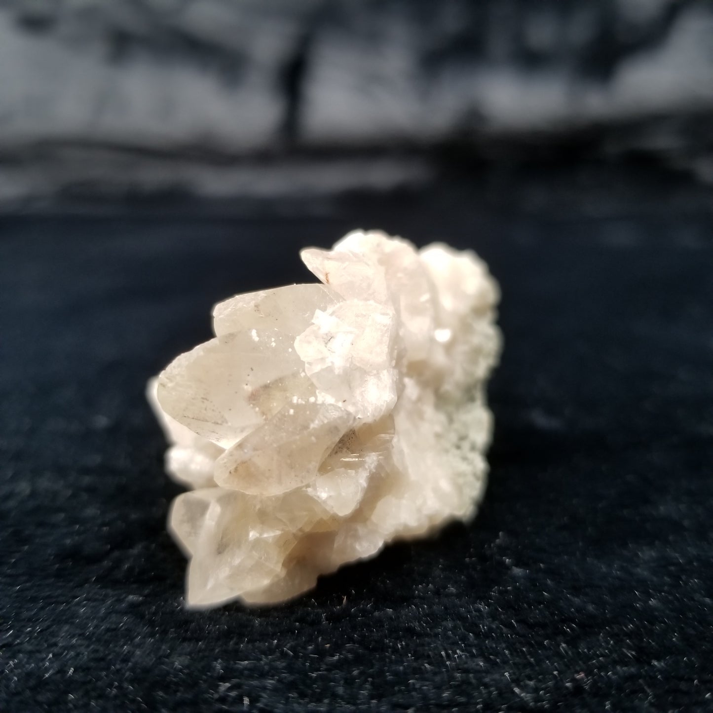 #11335 Clear Combined form Calcite cluster with Hematite inclusions on matrix