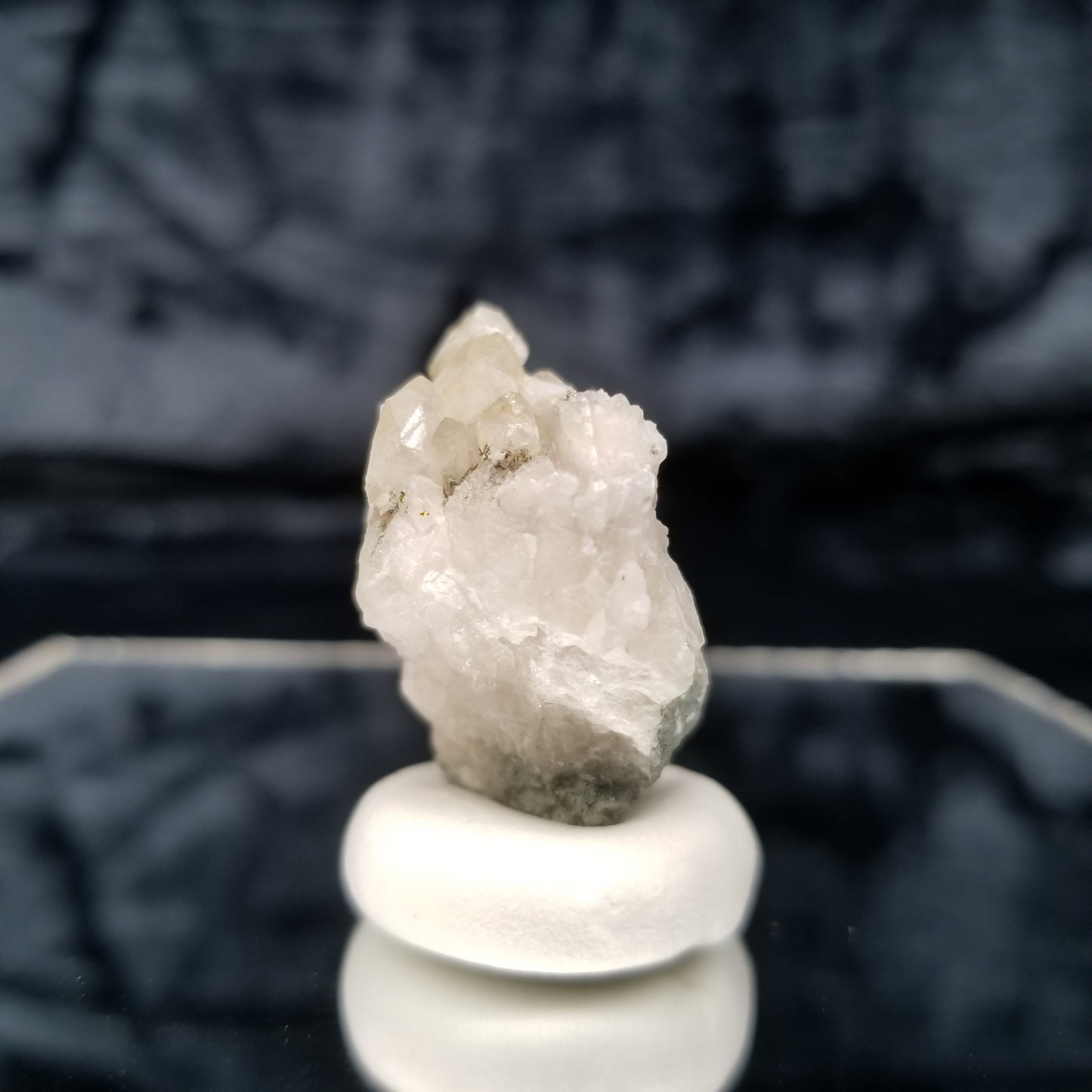 #11353 Chalcopyrite on clear Combined form Calcite on matrix