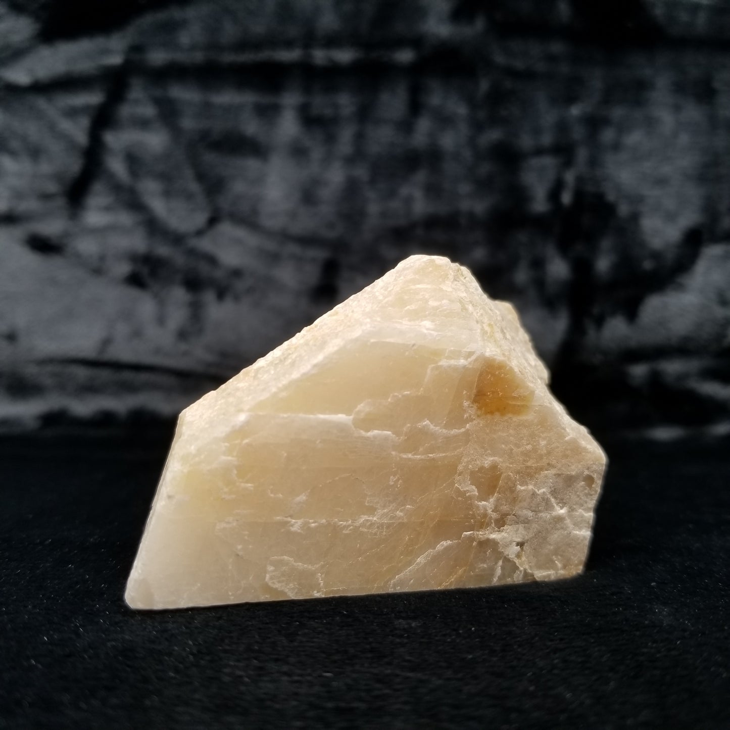 #11370 Honey Calcite block with natural angle