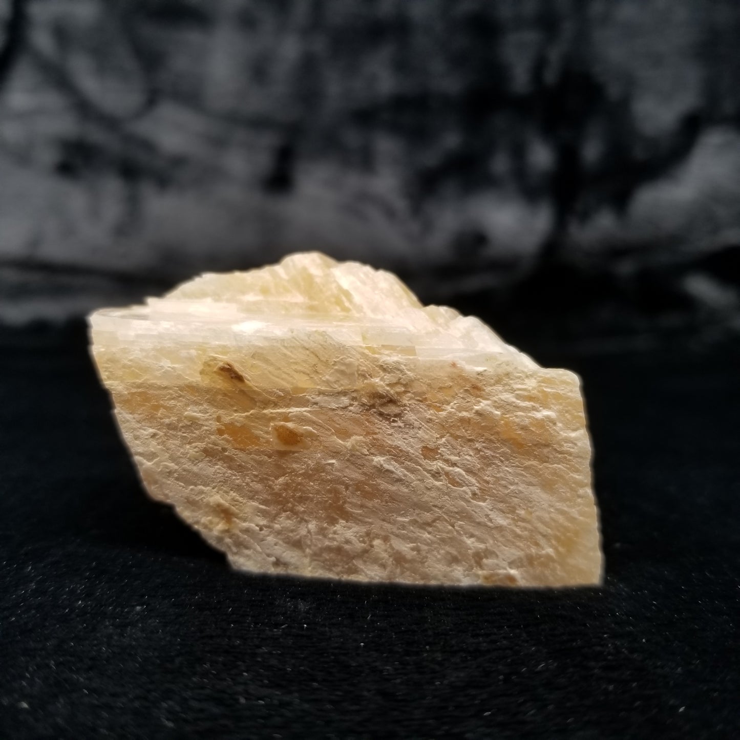 #11372 Honey Calcite block with natural angle