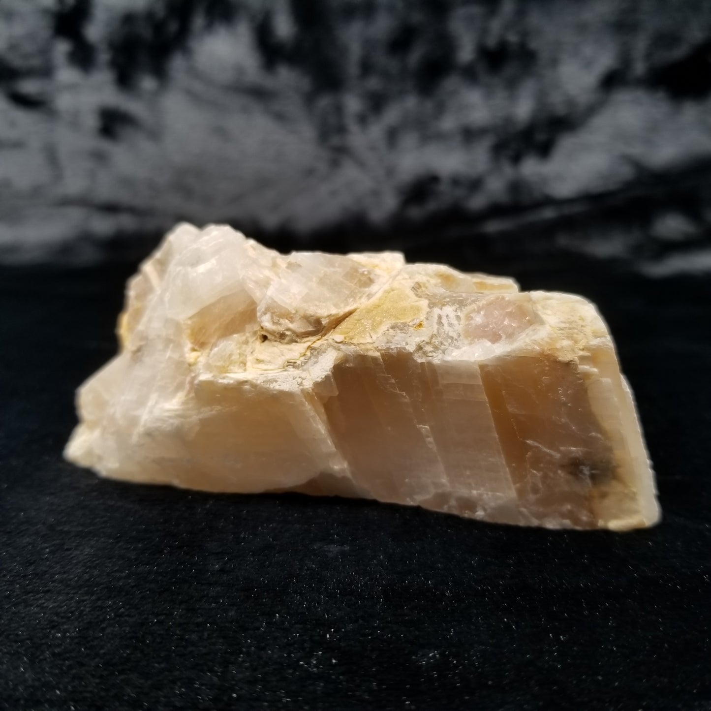 #11408 Dolomite on honey Calcite block