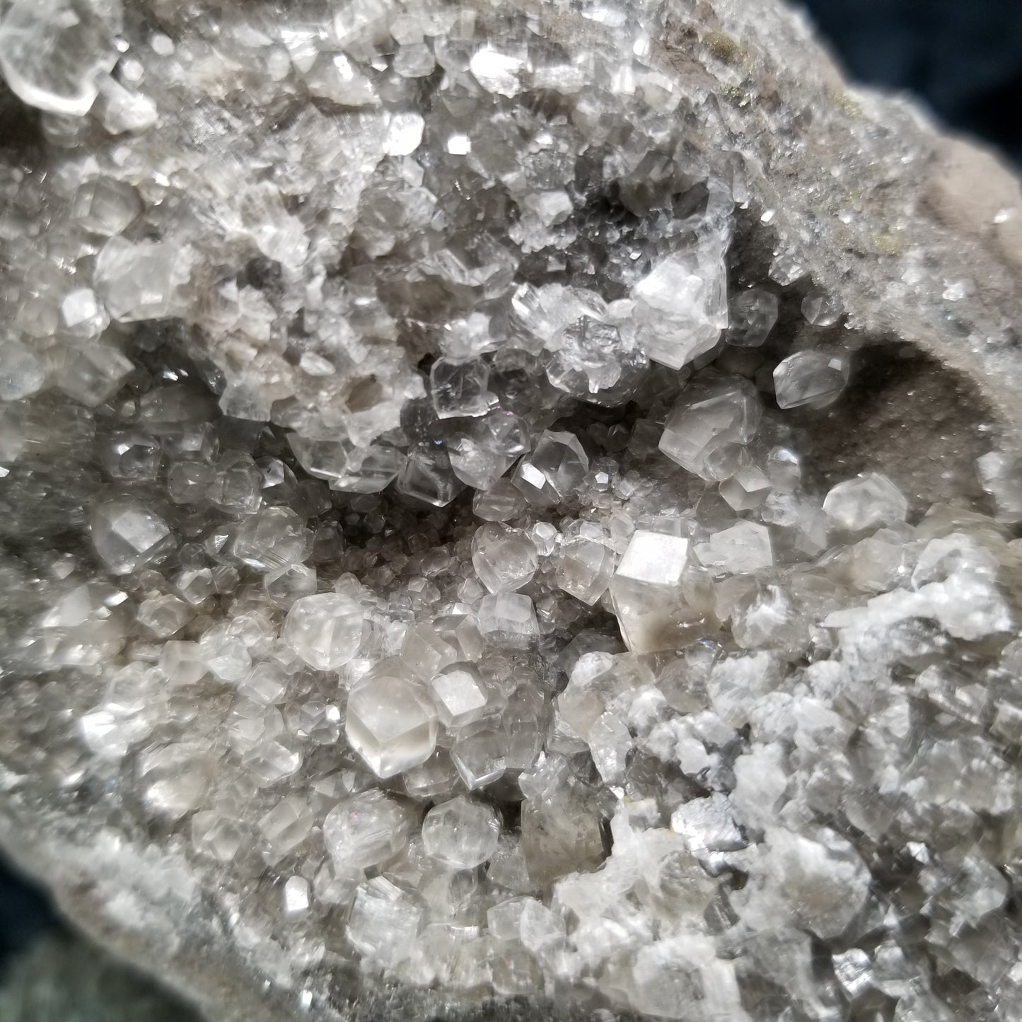 #33002 Transparent Nailhead Spar Calcite geode, Chalcopyrite ore and small fossils in matrix