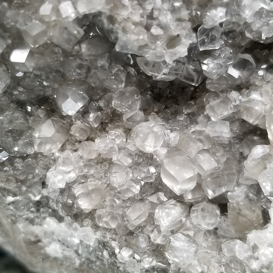 #33002 Transparent Nailhead Spar Calcite geode, Chalcopyrite ore and small fossils in matrix