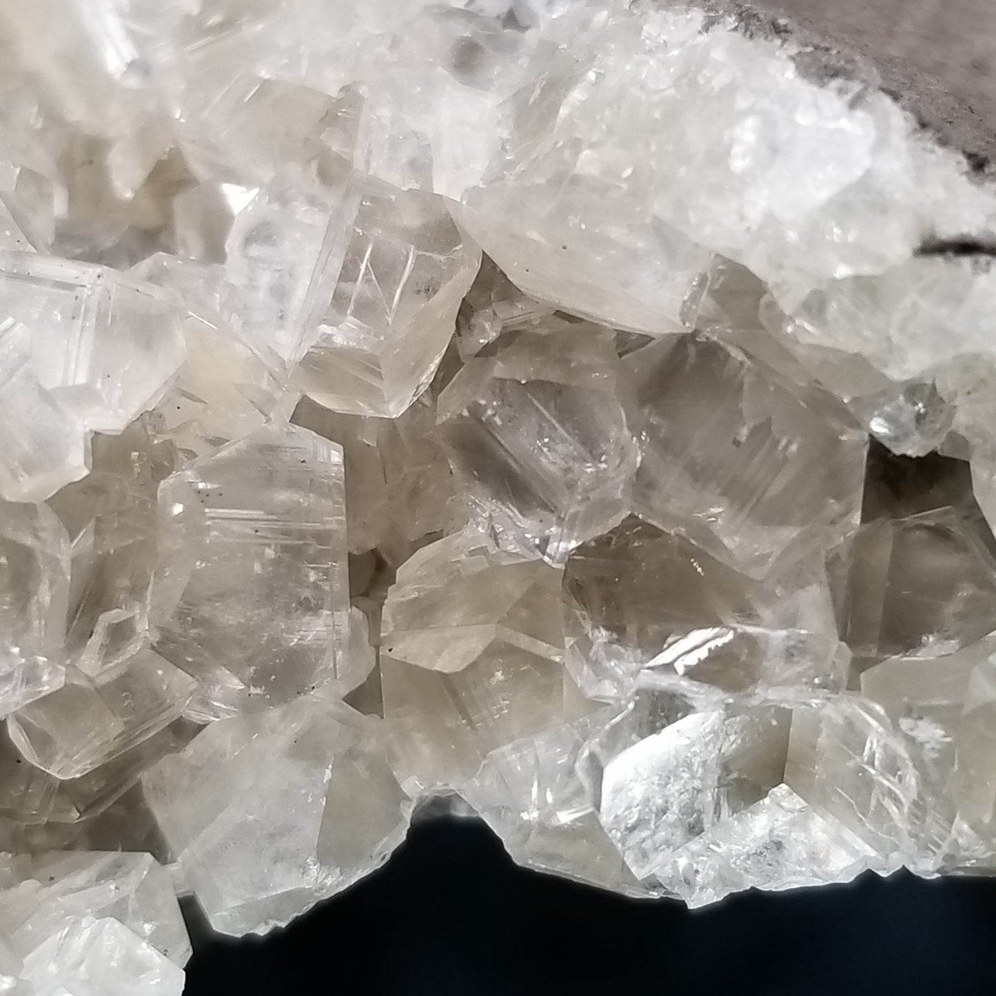 #33007 Super clear Nailhead Spar Calcite cluster, Chalcopyrite ore and multiple small fossils in the matrix