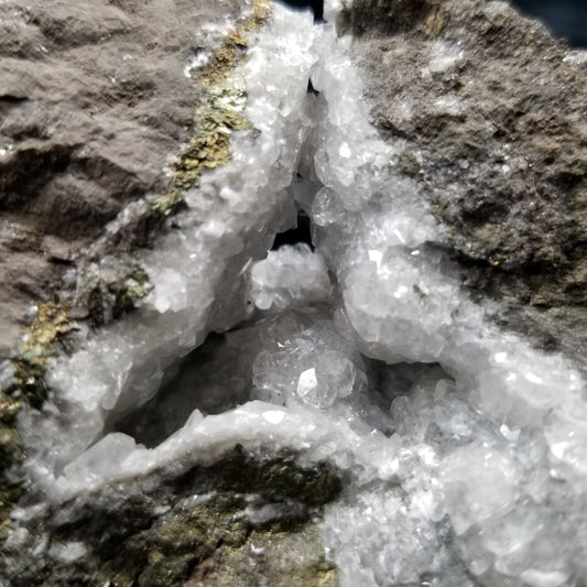 #33016 Super clear Nailhead Spar Calcite and Dogtooth Spar Calcite geode, Chalcopyrite ore and multiple small fossils in the matrix