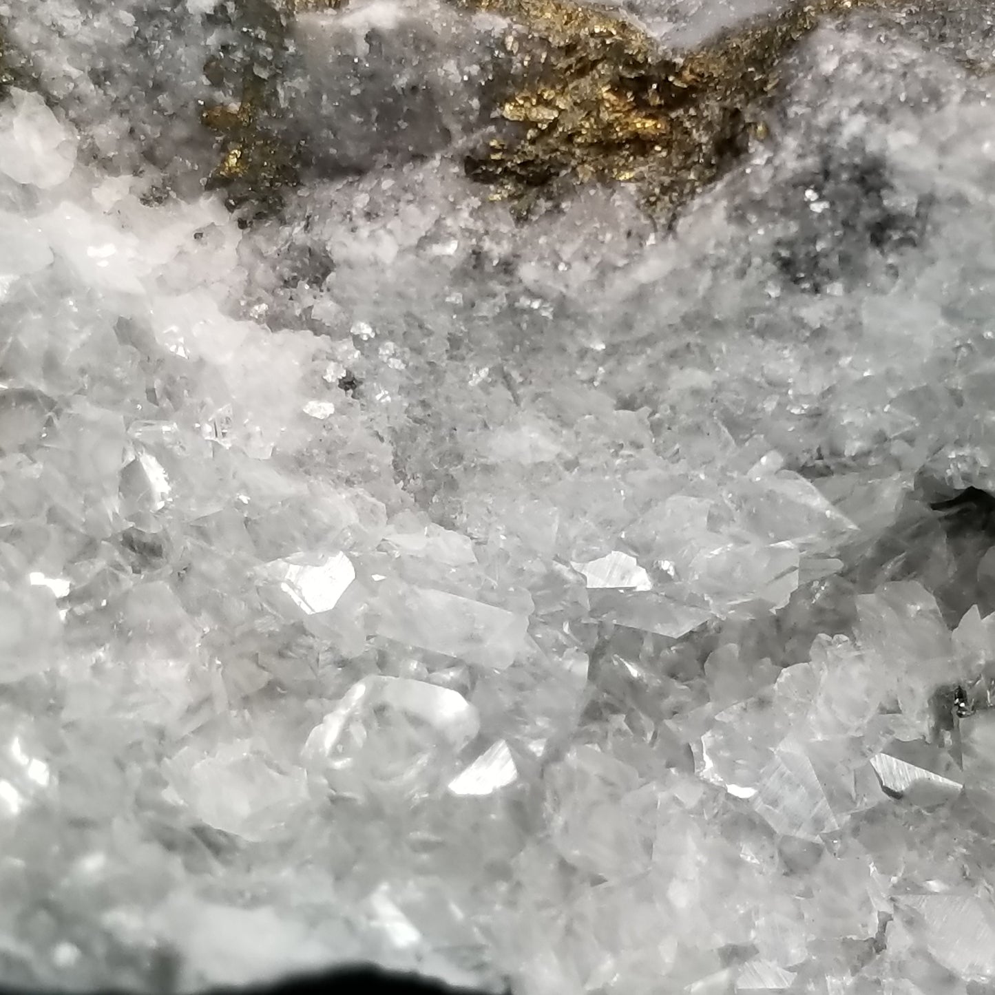 #33019-B Super clear Nailhead Spar Calcite cluster, Chalcopyrite ore and multiple small fossils in the matrix