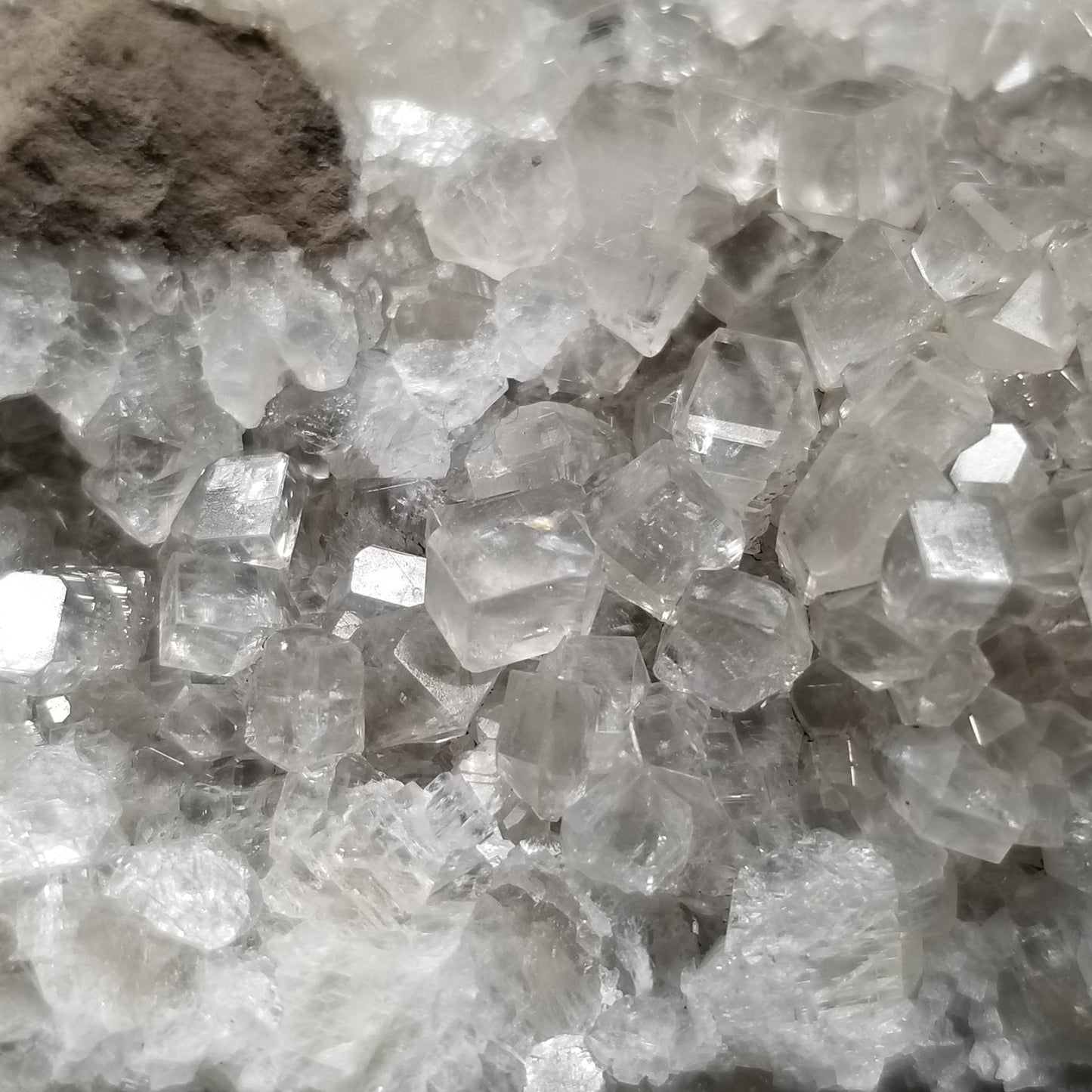 #33024 Super clear Nailhead Spar Calcite geode, Chalcopyrite ore and multiple small fossils in the matrix