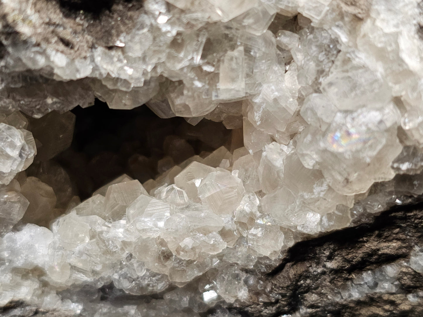 #33033 Super clear Nailhead Spar Calcite geode, Chalcopyrite ore and multiple small fossils in the matrix