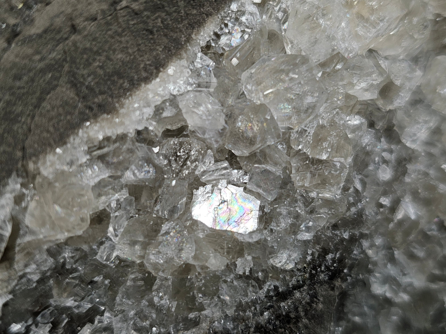 #33037 Super clear Nailhead Spar Calcite geode, Chalcopyrite ore and multiple small fossils in the matrix