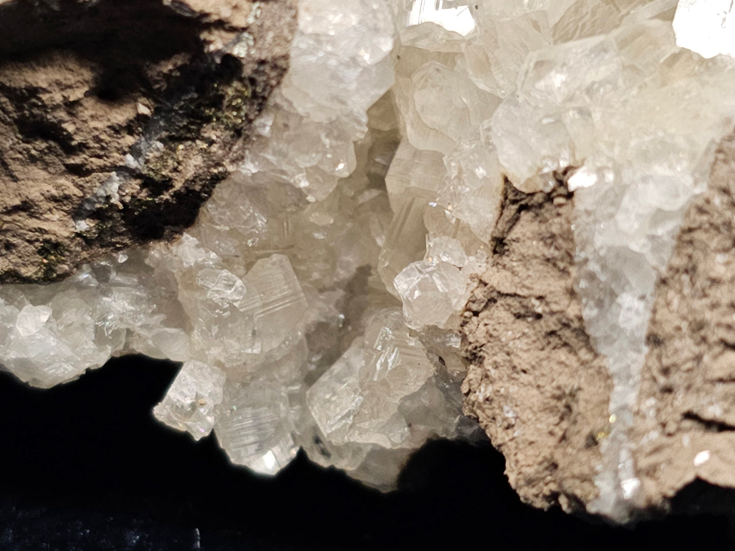 #33053 Super clear Nailhead Spar Calcite cluster, Chalcopyrite ore and multiple small fossils in the matrix