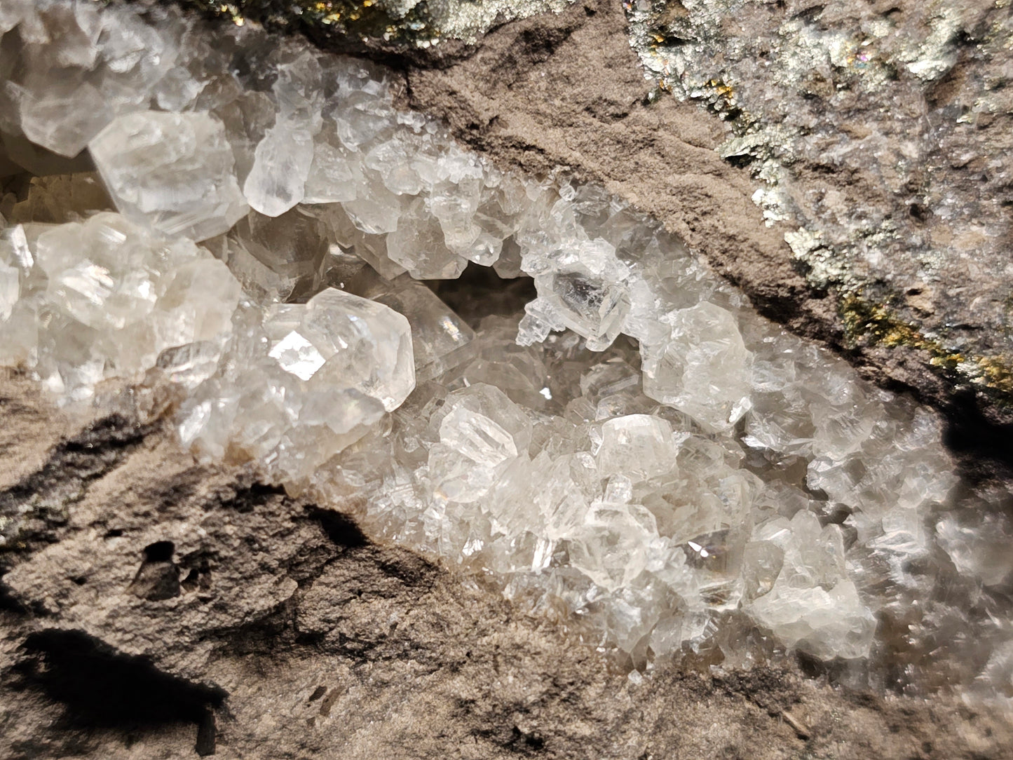 #33041 Super clear Nailhead Spar Calcite cluster, Chalcopyrite ore and multiple small fossils in the matrix