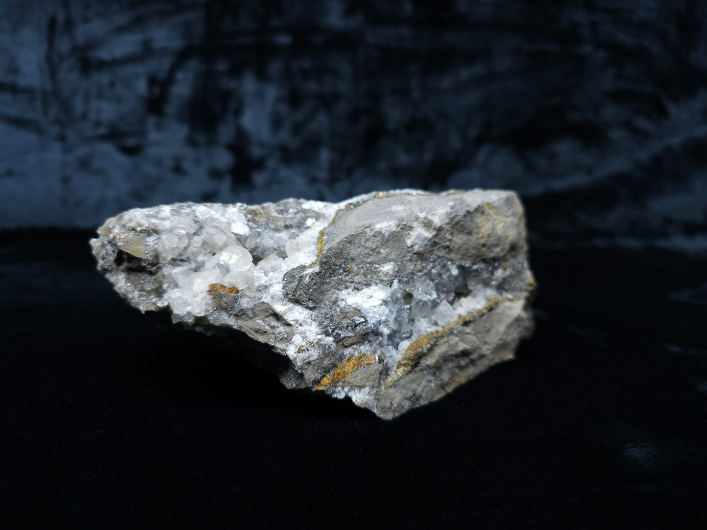 #33085 Super clear Nailhead Spar Calcite cluster, Chalcopyrite ore and multiple small fossils in the matrix