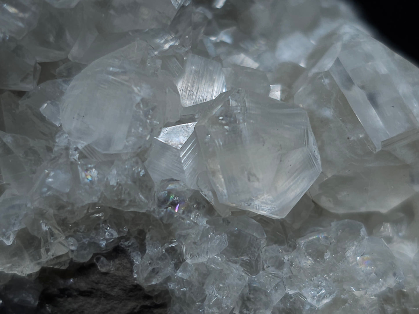 #33085 Super clear Nailhead Spar Calcite cluster, Chalcopyrite ore and multiple small fossils in the matrix